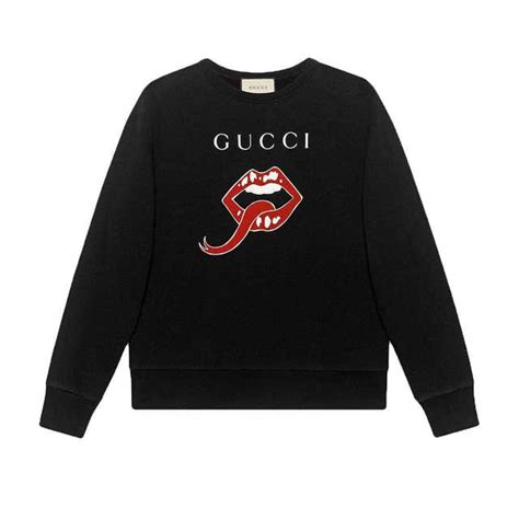 gucci turtleneck sweater with lips